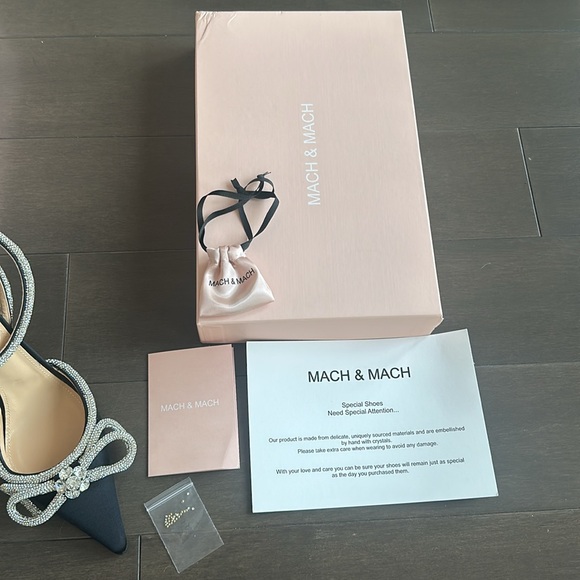 Mach & Mach Women's Black Heels - Picture 8 of 14